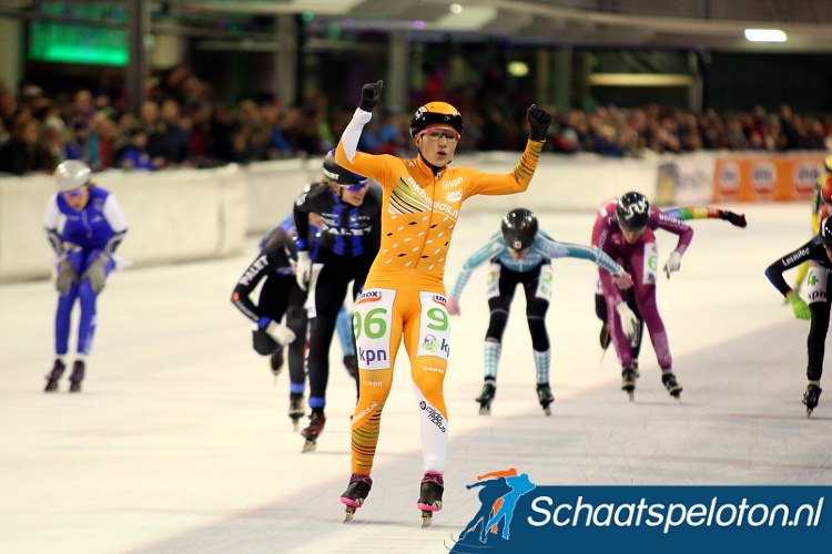 Francesca Lollobrigida sprintte alweer voor de derde keer dit seizoen naar de overwinning. In Tilburg stond er geen maat op de Italiaanse.