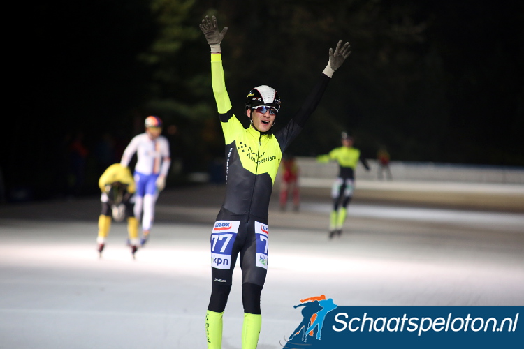 Mark van der Harst won het Gewestelijk kampioenschap van Noord-Holland/Utrecht waar hij Topdivisierijders Jouke Hoogeveen en Stefan Wolffenbuttel klopte.