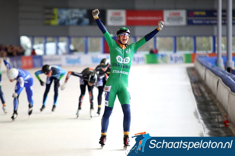 Remon Vos kon in Alkmaar de finalewedstrijd van de KPN Vierdaagse winnen.