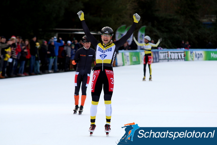 Arjan Elferink won de eerste drie wedstrijden van de Flevobokaal voor Masters.