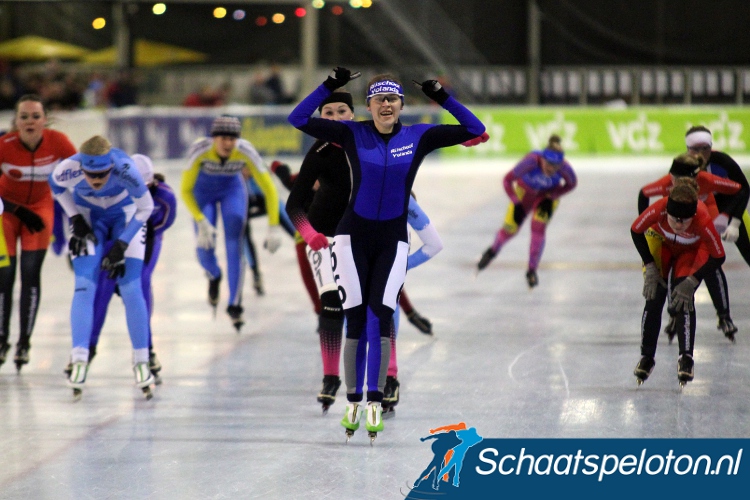 Liesbeth Milatz won in 2013/2014 als laatste rijdster uit het 6-Banentoernooi de Regiotopcompetitie.